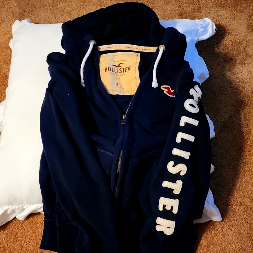 Hollister Hoodie
